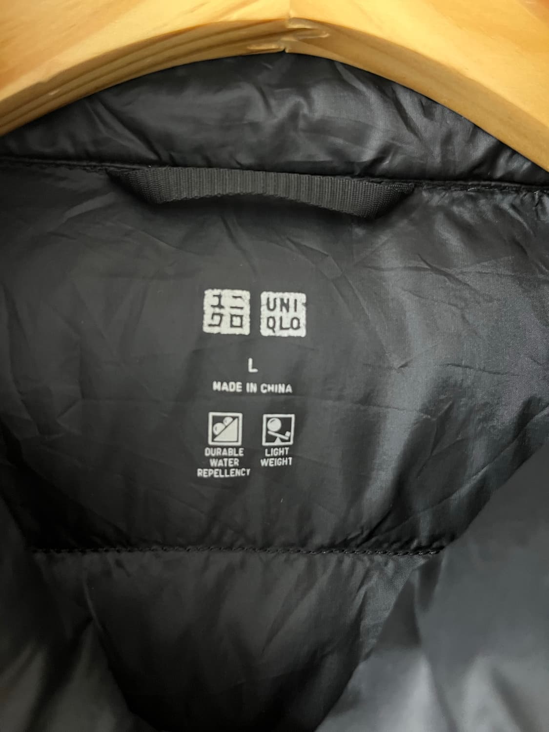 유니클로 경량 패딩 조끼 상품이미지7