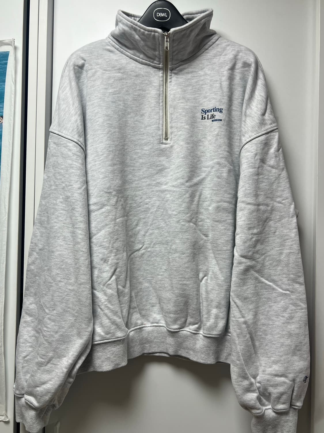 던스트 남녀공용 맨투맨 사이즈M 상품이미지1