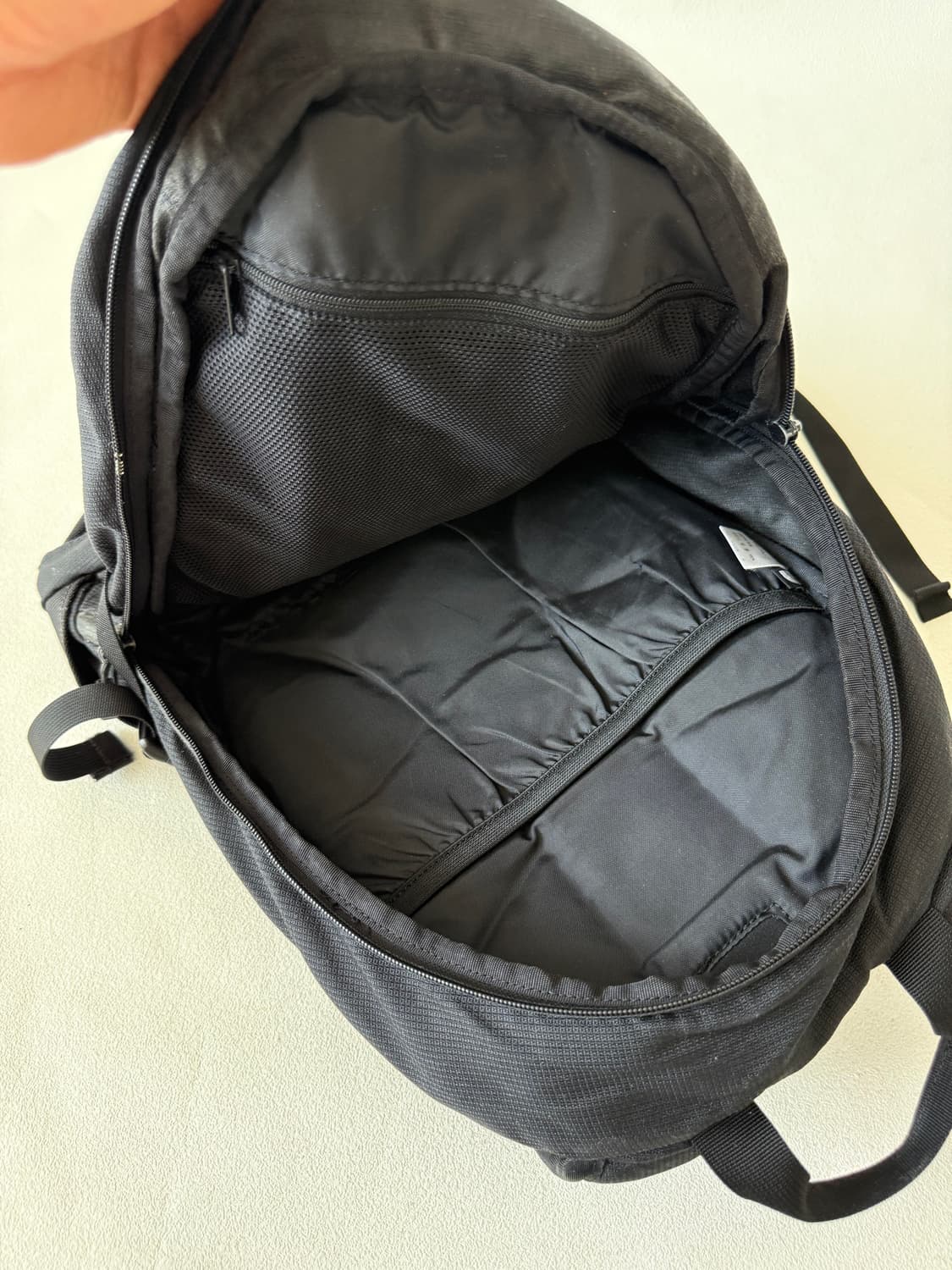 올드 노스페이스(THE NORTH FACE) 20L 백팩(지퍼테입 손상) 상품이미지9