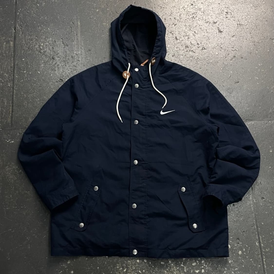 105 나이키 올드스쿨 스우시 야상 자켓 상품이미지1