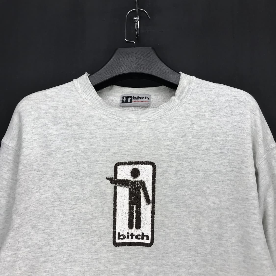 비치 스케이트보드 심볼 로고 맨투맨 그레이 상품이미지2
