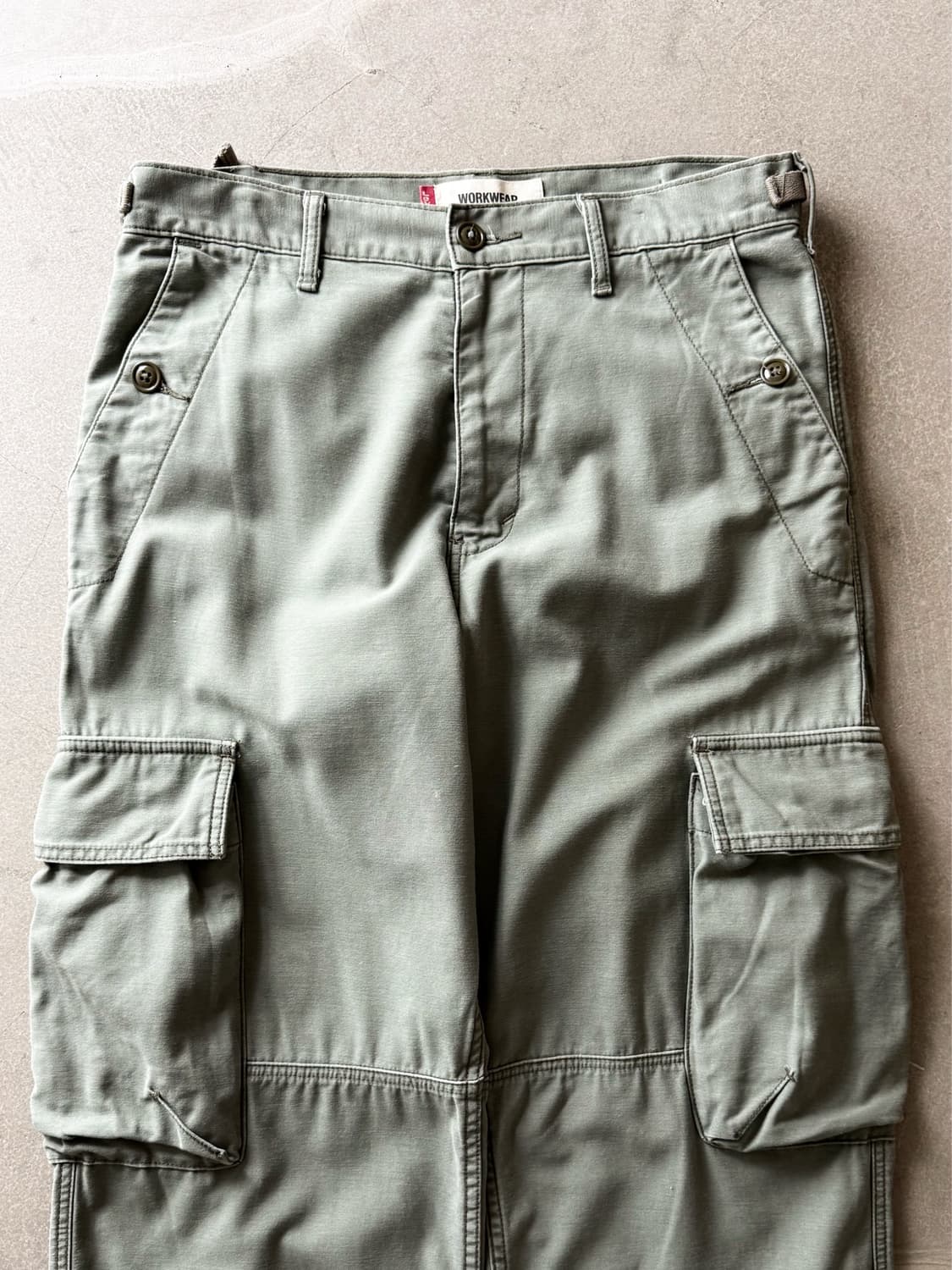 Vintage Levi’s Workwear Cargo Pants 상품이미지3