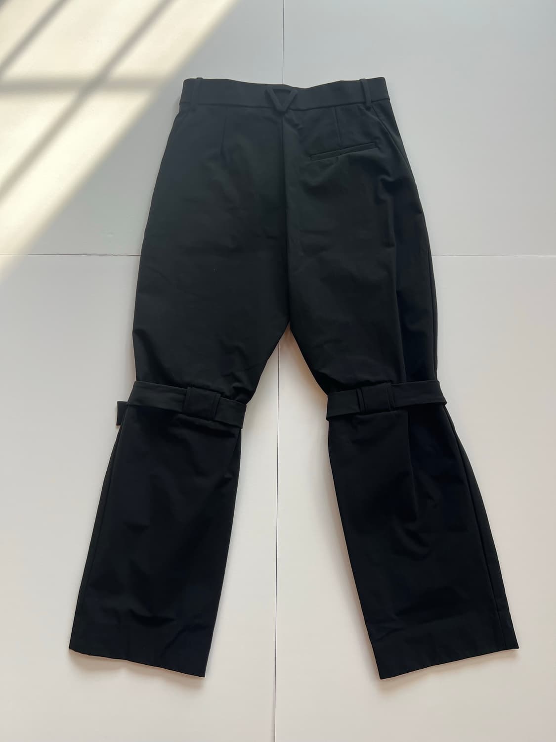 스트랩 팬츠 상품이미지3