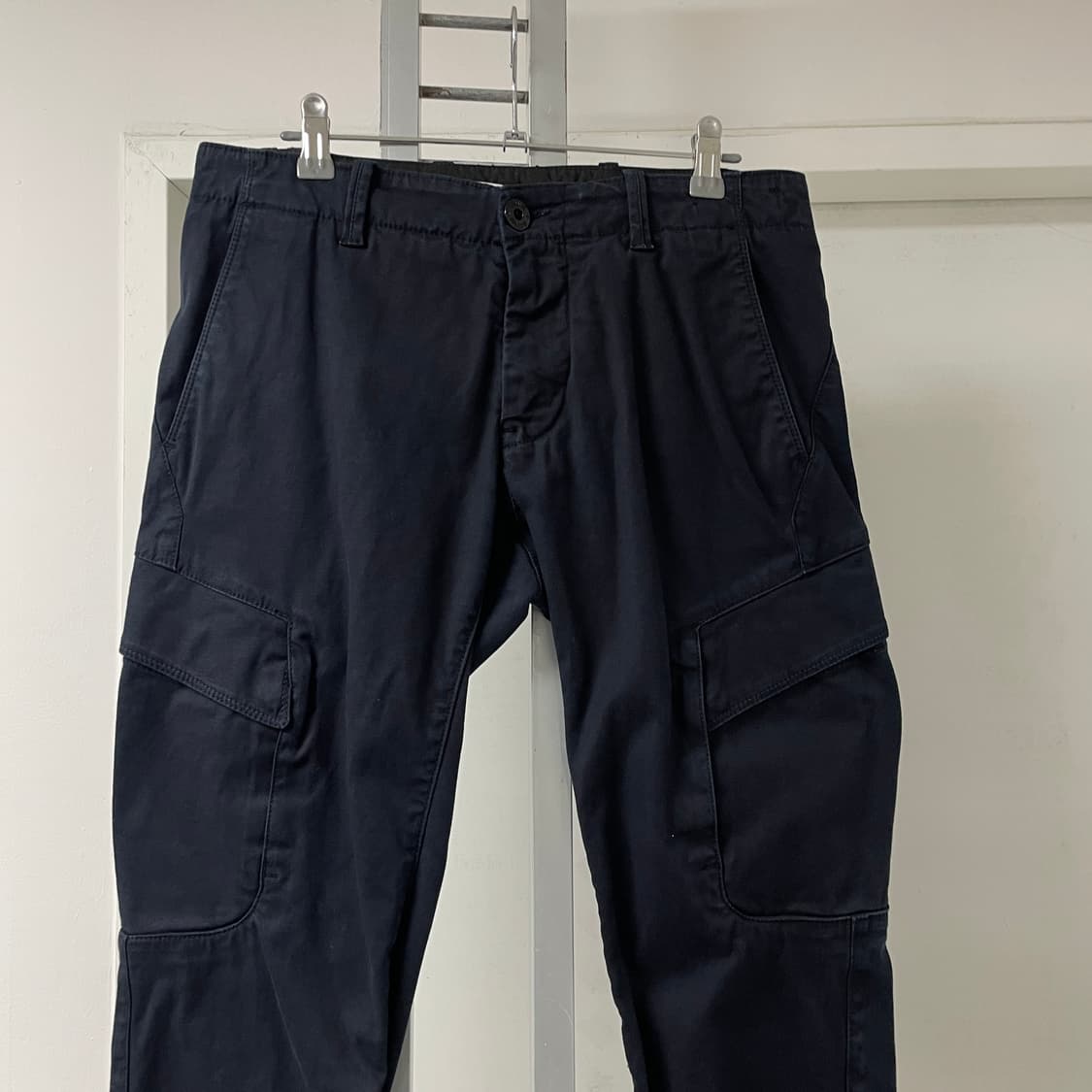 스톤아일랜드 카고 팬츠 네이비 82 상품이미지2
