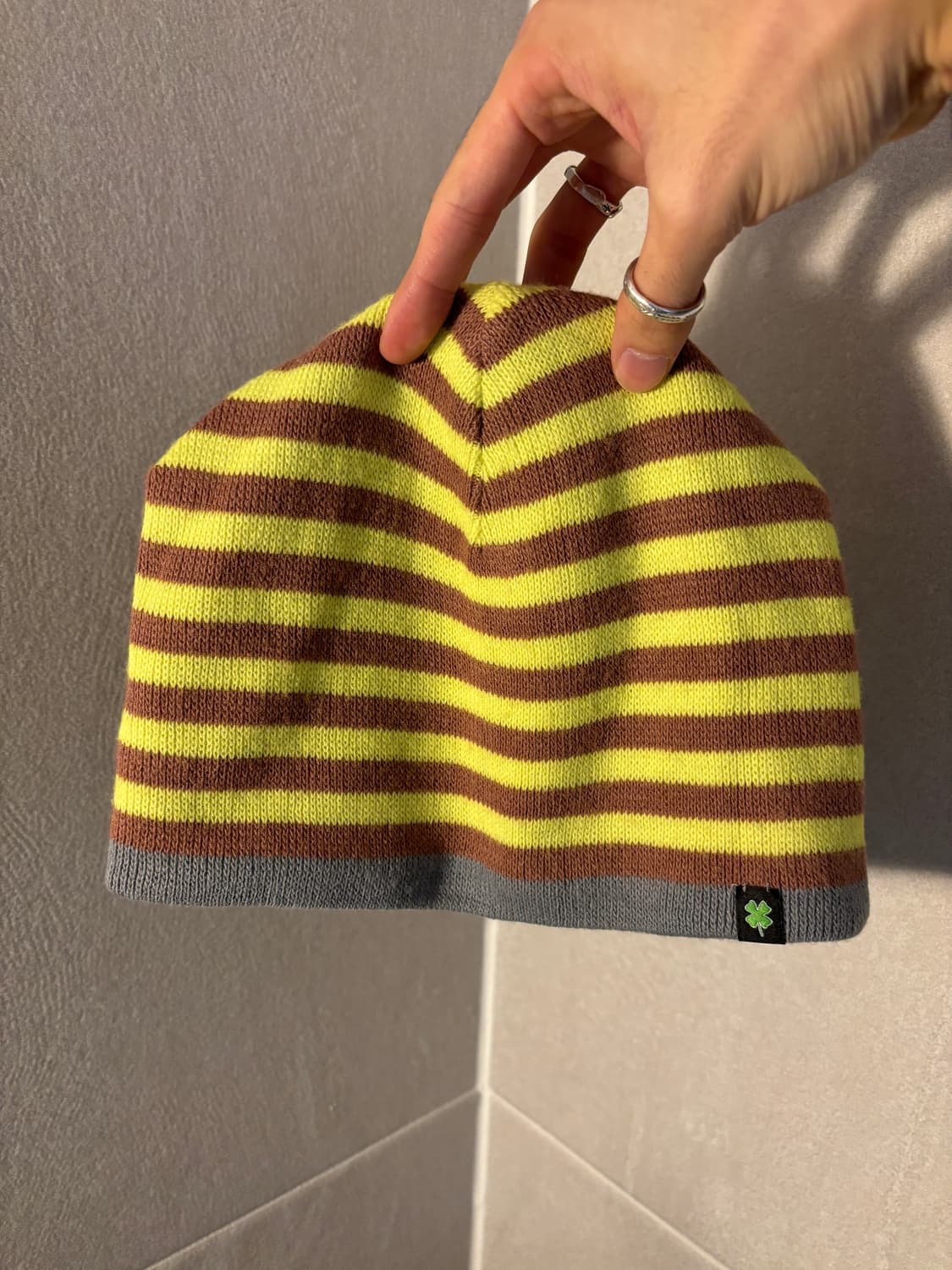 마크 제이콥스 리버서블 비니 상품이미지1