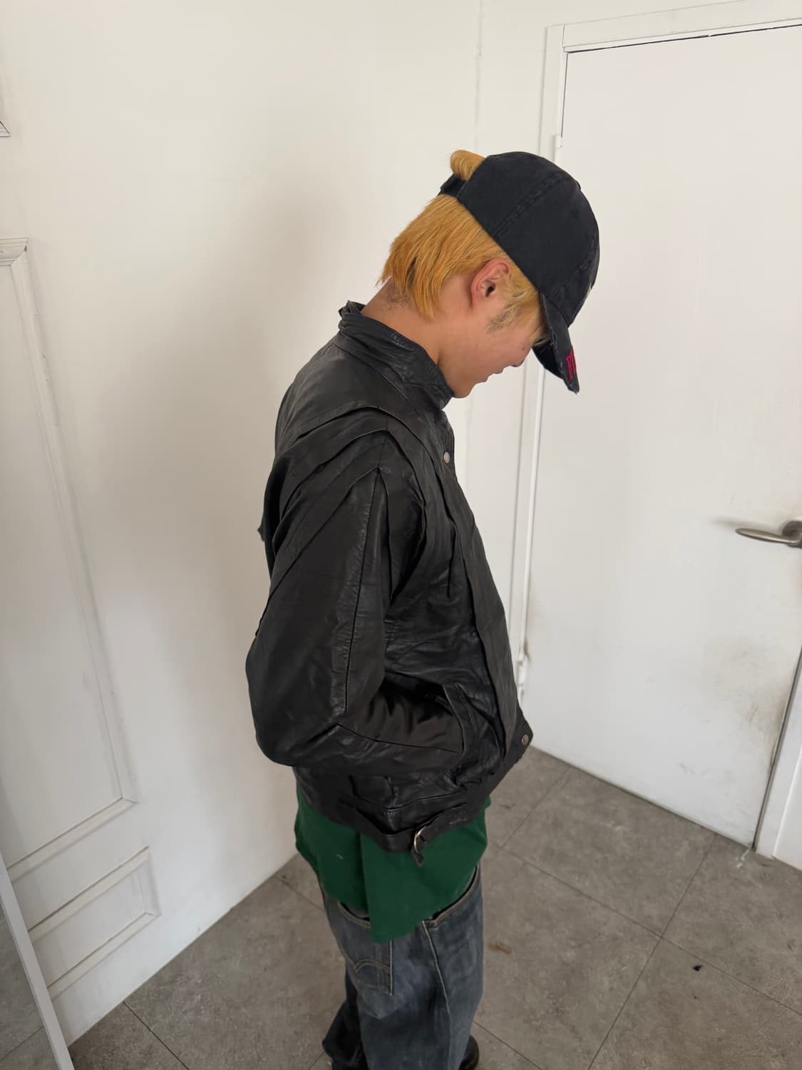 하이넥 버튼 포인트 블루종 레더 자켓 상품이미지7