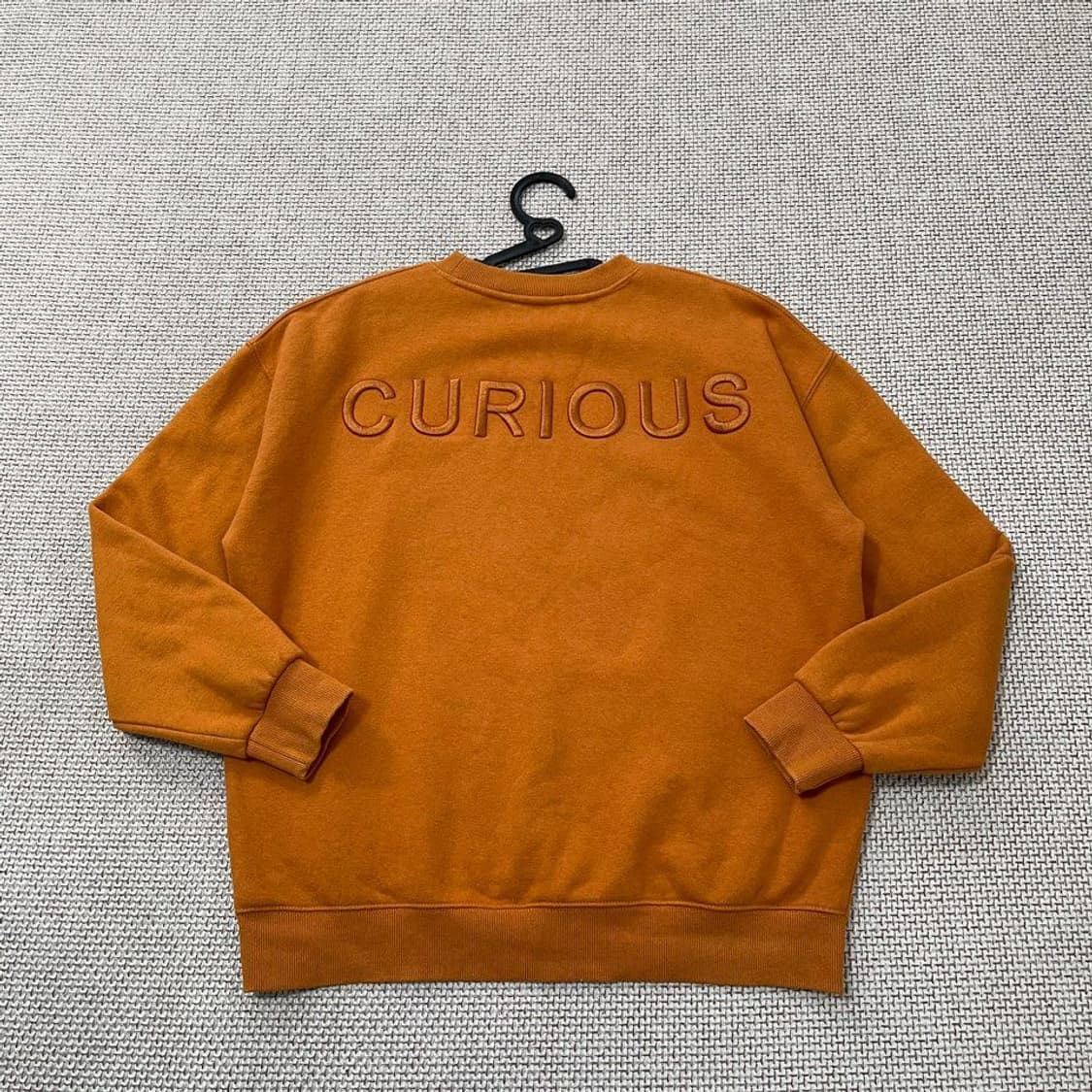 엔더슨벨  기모 라운드 맨투맨  5660 상품이미지3