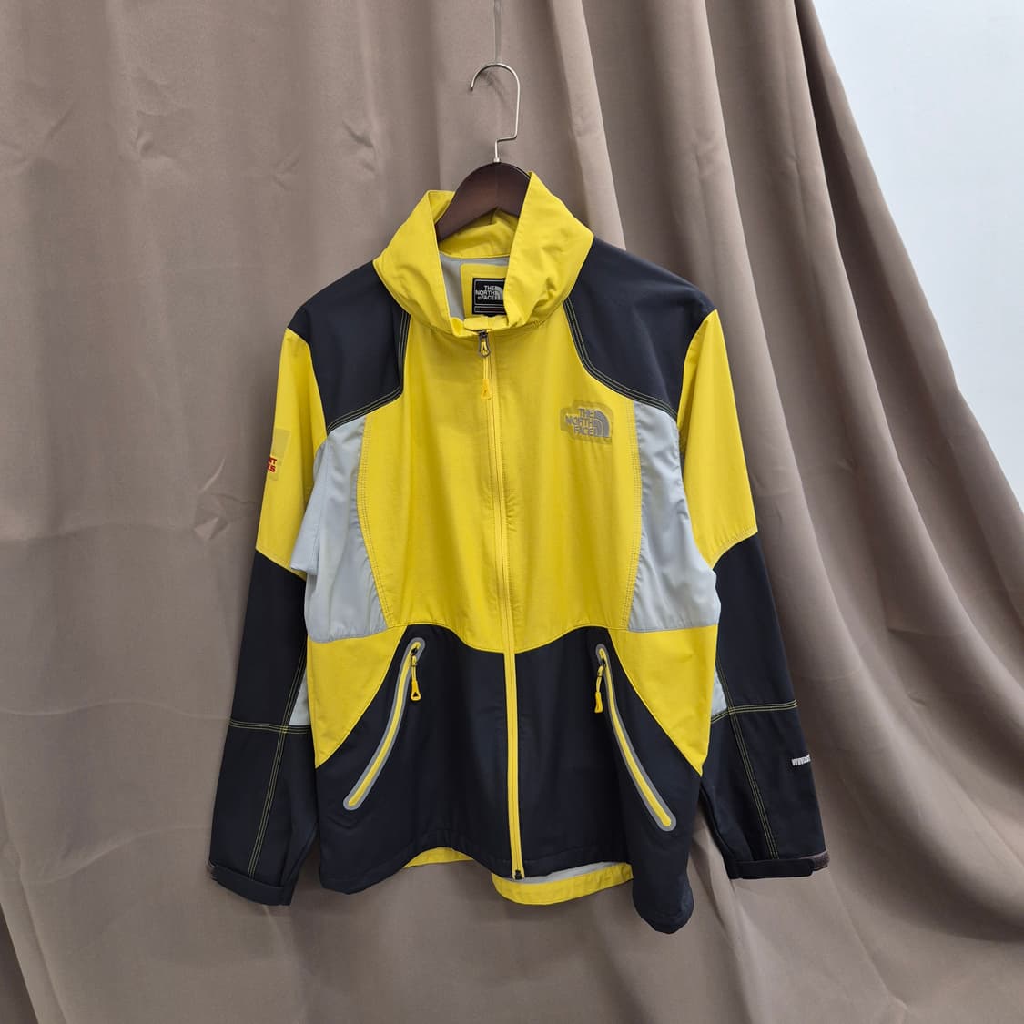 노스페이스 서밋시리즈 바람막이 자켓 105 상품이미지1