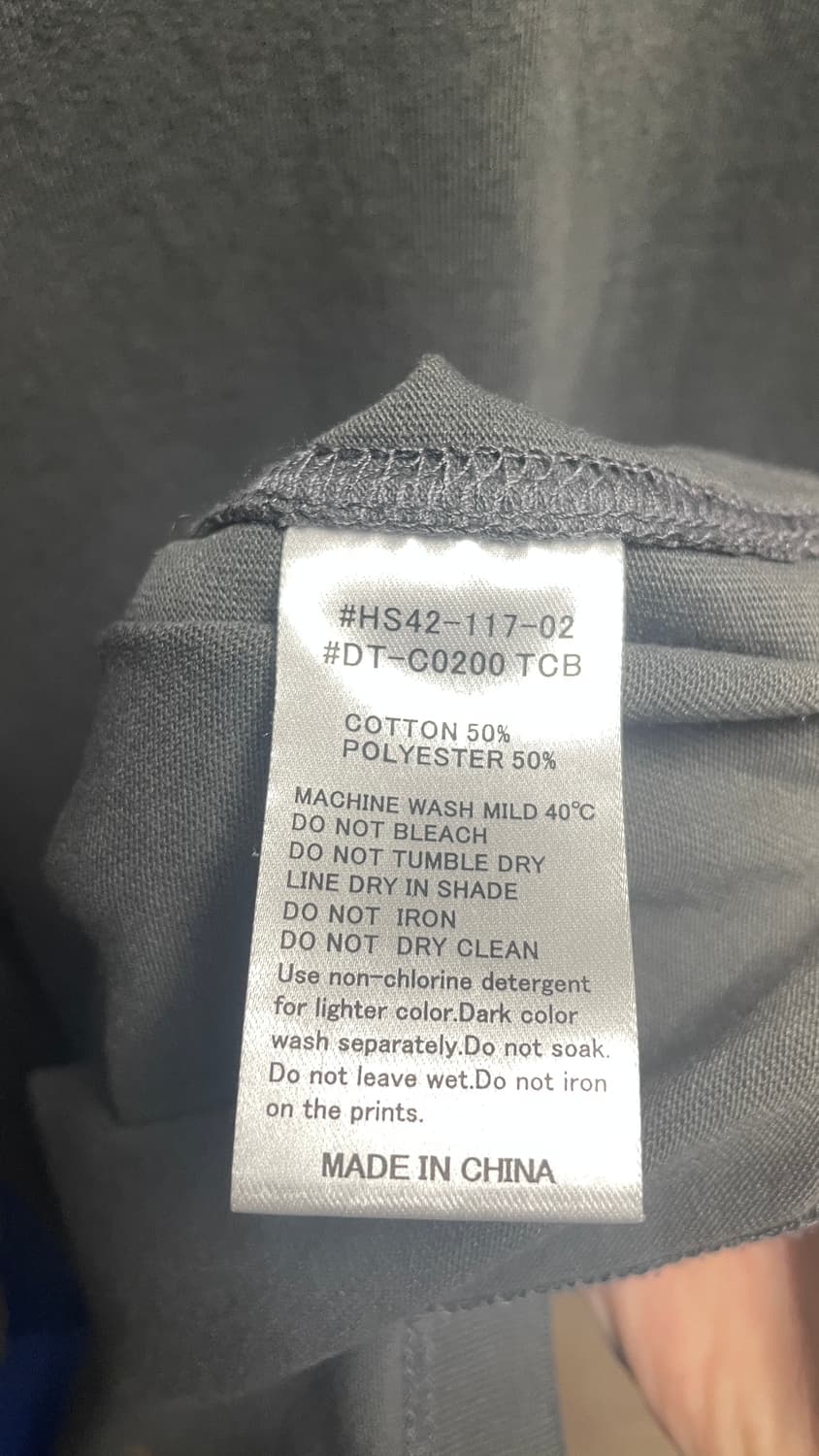 단톤 긴팔티셔츠 상품이미지2