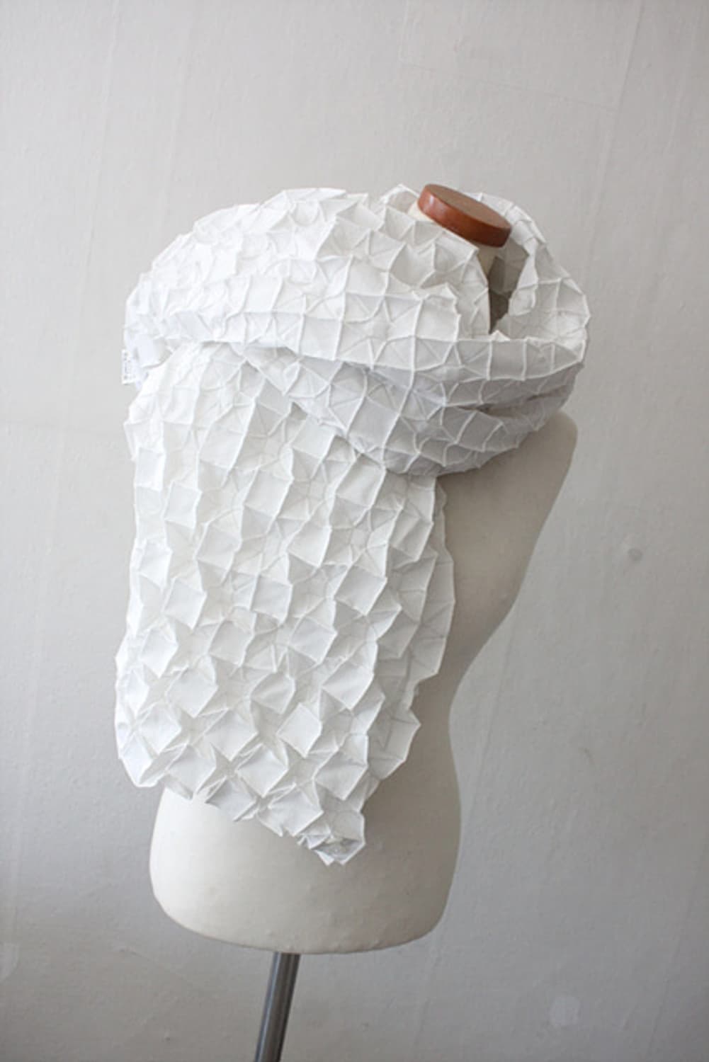 ISSEYMIYAKE 이세이미야케 볼레로 상의 새제품 상품이미지2