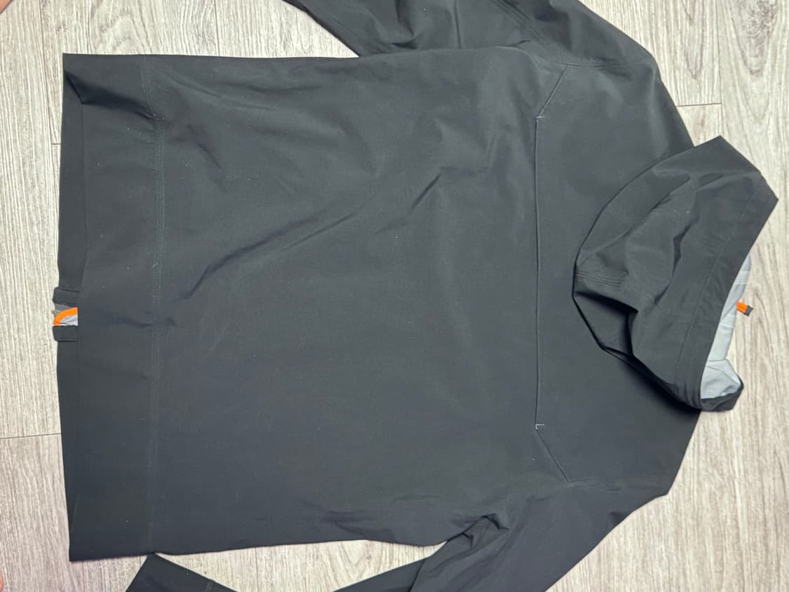 파라점퍼스 윈드브레이커 상품이미지3