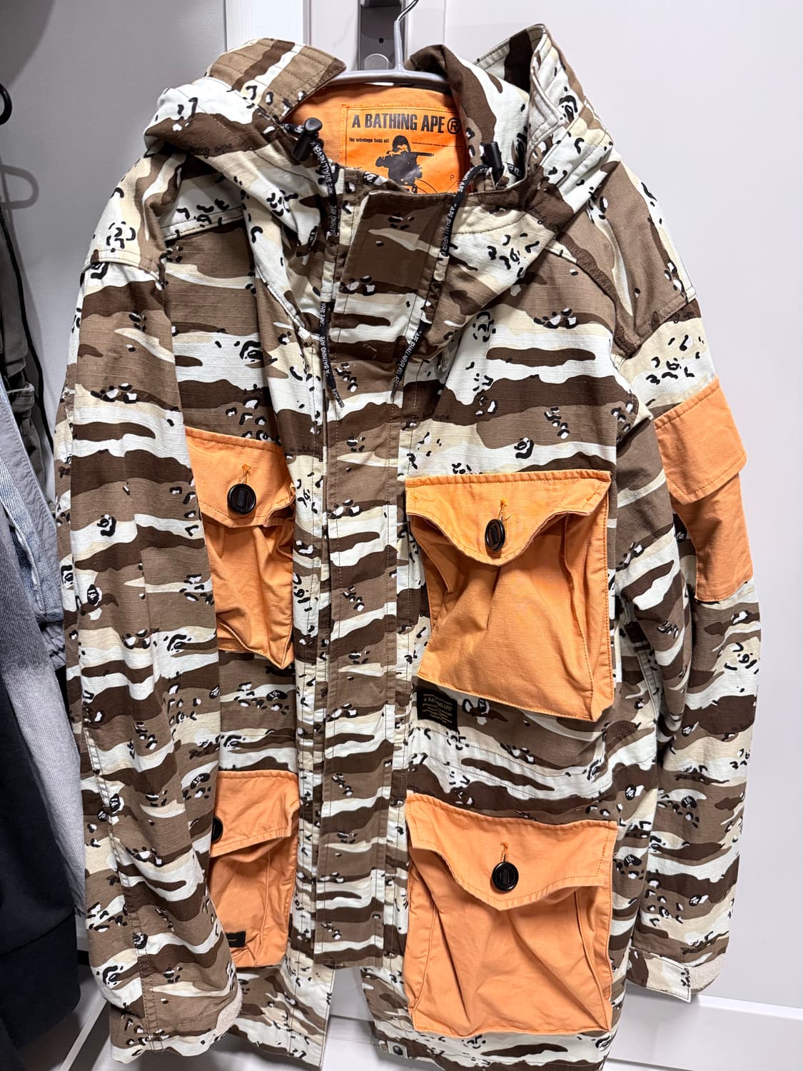 BAPE Desert Camo Loose Fit Trucker Jacke 상품이미지1