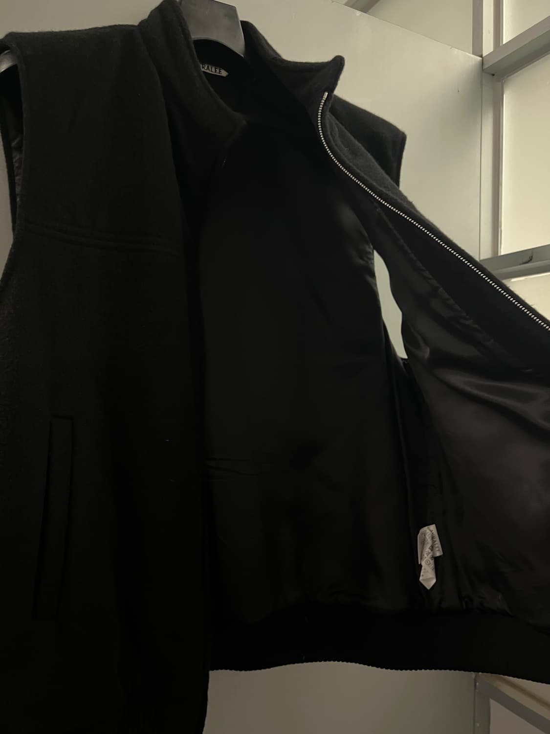 오라리 캐시미어 베스트 판매합니다. 상품이미지4