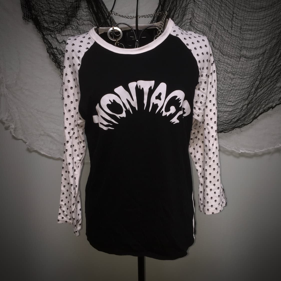 Lavy skull T 상품이미지1