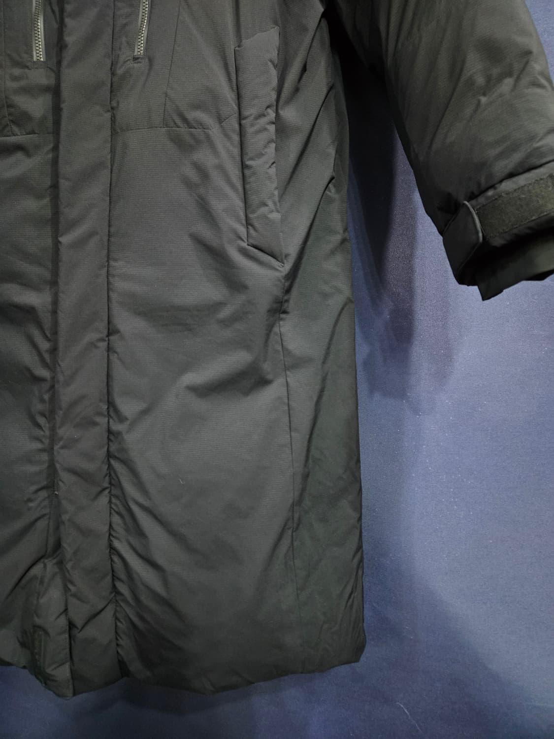 케이투 코볼트 베르시나 블랙 남성 100 구스다운 대장급 롱패딩  상품이미지7