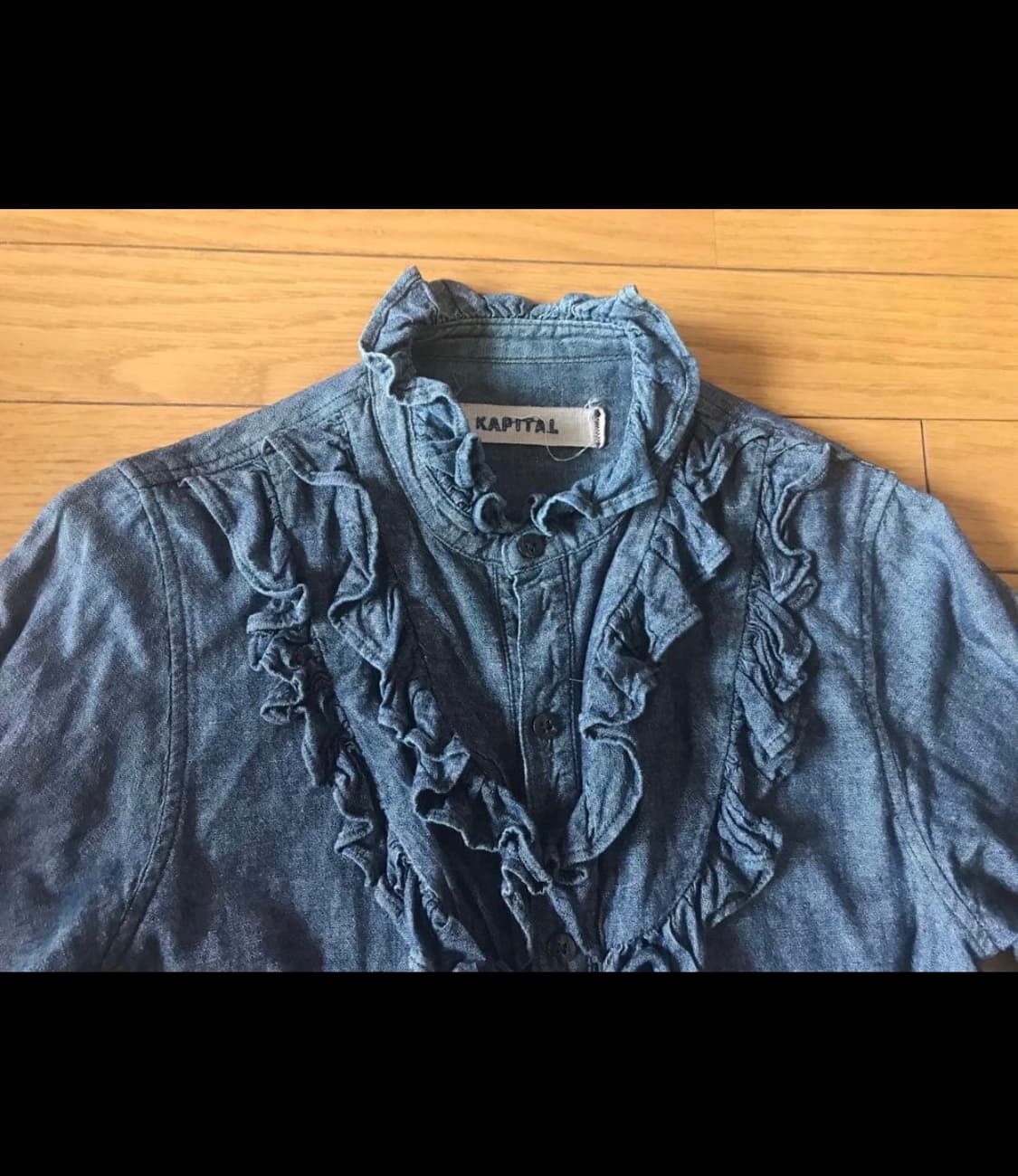 캐피탈 데님 프릴 블라우스 상품이미지2