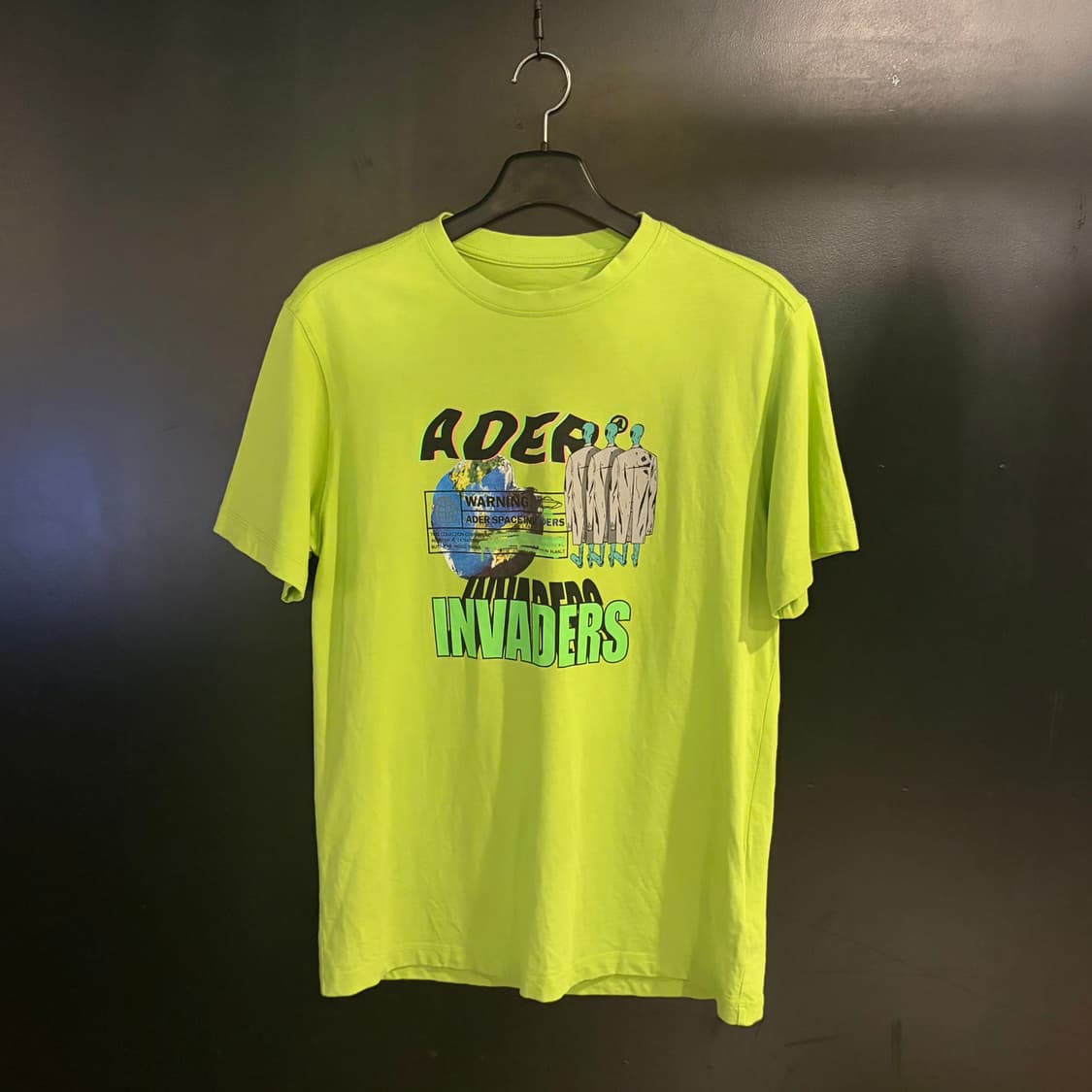 아더에러 인베이더 그래픽 반팔티 상품이미지1