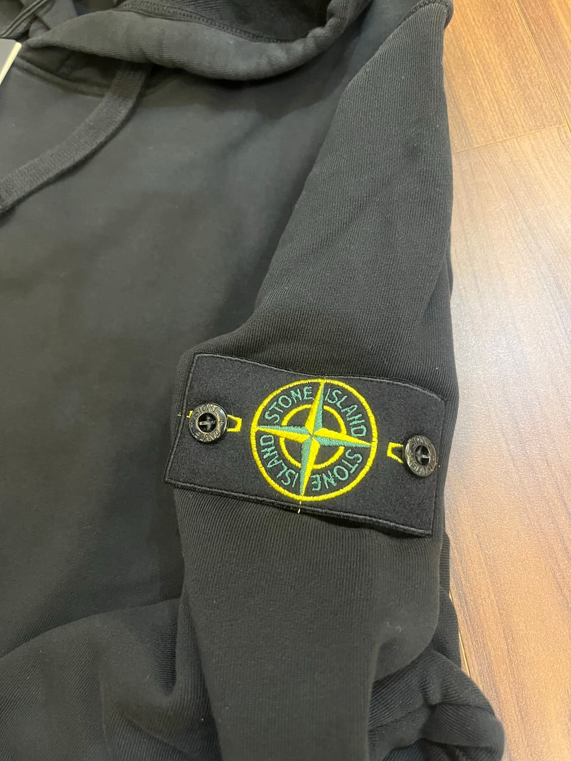 스톤아일랜드 후드티 상품이미지4