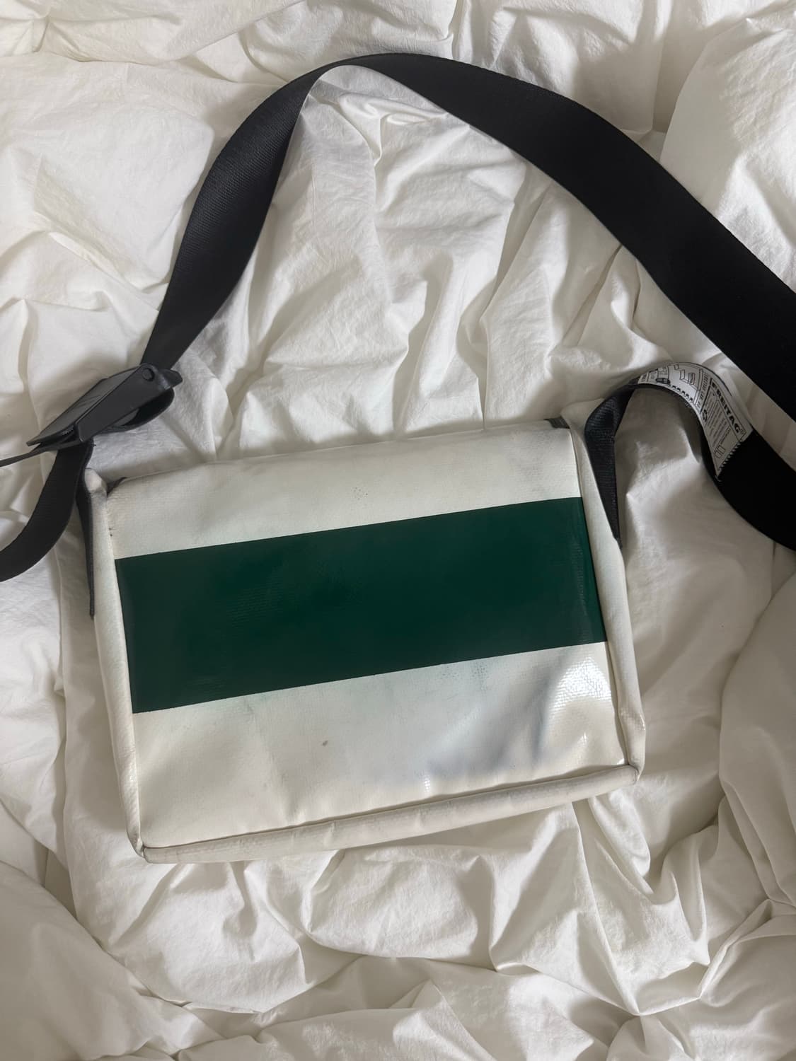 프라이탁 라씨 화이트/레드/그린 상품이미지2