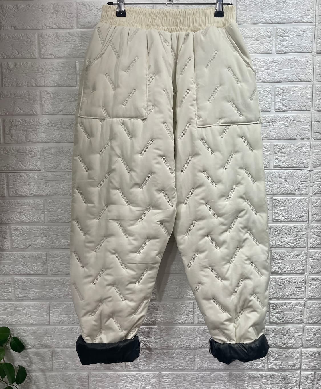 밴딩 누빔조거바지 패딩바지 새상품:) 누빔패딩팬츠겨울바지 상품이미지1