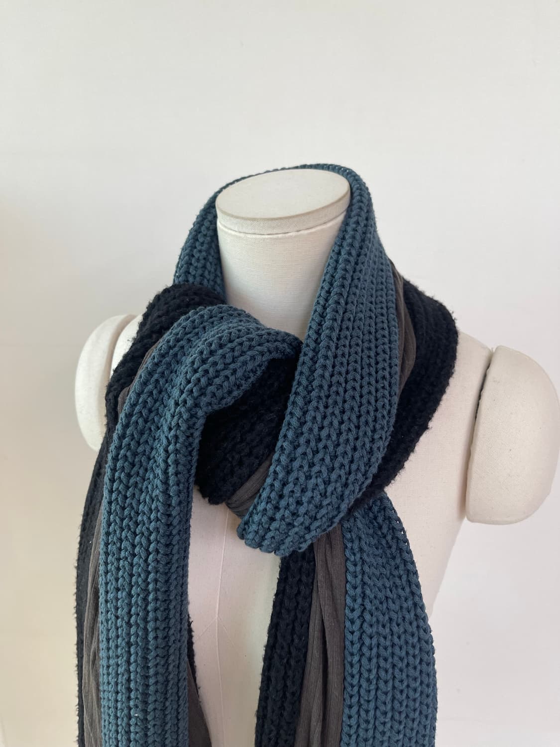 마크 바이 마크 제이콥스 머플러 상품이미지2