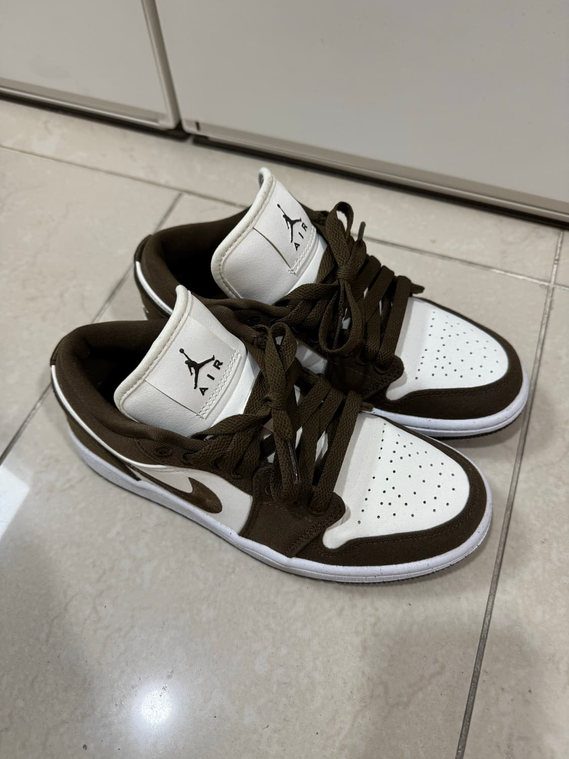 조던 1 로우 SE 라이트 올리브 상품이미지2