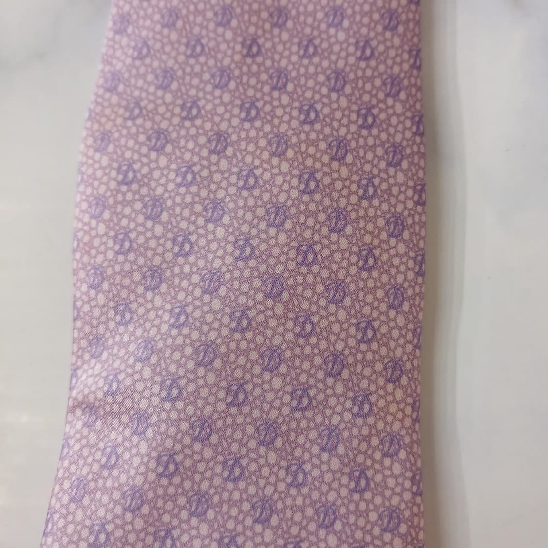 듀퐁 실크 바이올렛 로고 패턴 넥타이 8.6cm A등급 A19210
 상품이미지8