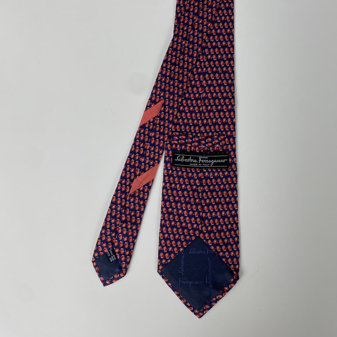 페레가모(Ferragamo) 명품 정품 넥타이 상품이미지3