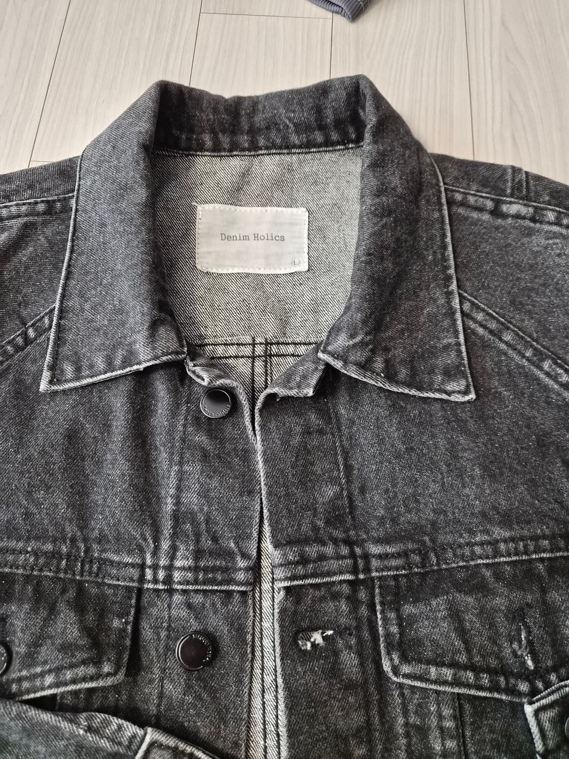 [브랜드/제품명] 데님 홀릭(Denim Holics) 페인팅 흑청 데님 상품이미지2