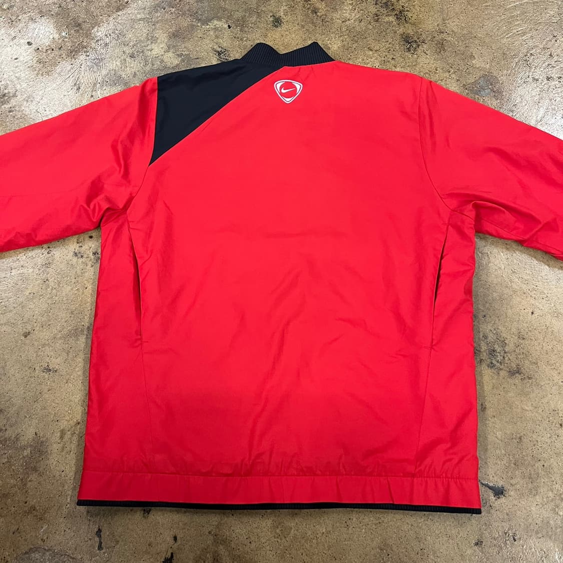 [정품/M] 나이키 레드 블랙 바람막이 자켓 b16 상품이미지4
