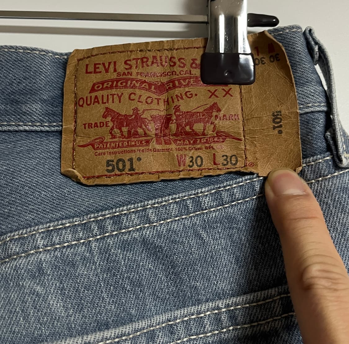 공용 리바이스 501 테이퍼드핏 데님 팬츠 청바지 30  상품이미지7