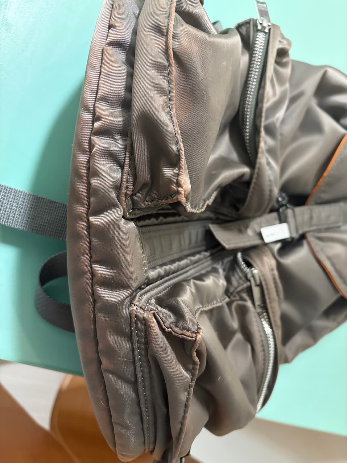 포터 탱커 백팩 실버 그레이 상품이미지6