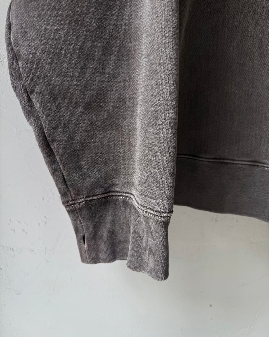 YEEZY SEASON 3 crewneck sweatshirt 상품이미지6