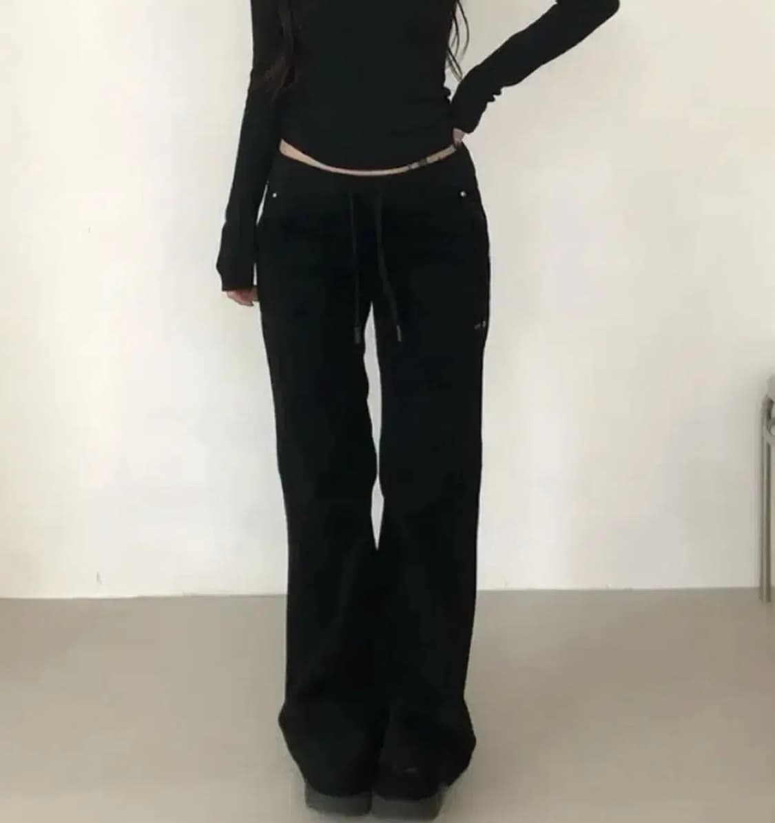 LOOFON 버터플 루즈 플레어 팬츠 ootj 코듀로이 로우라이즈 부츠컷 상품이미지1