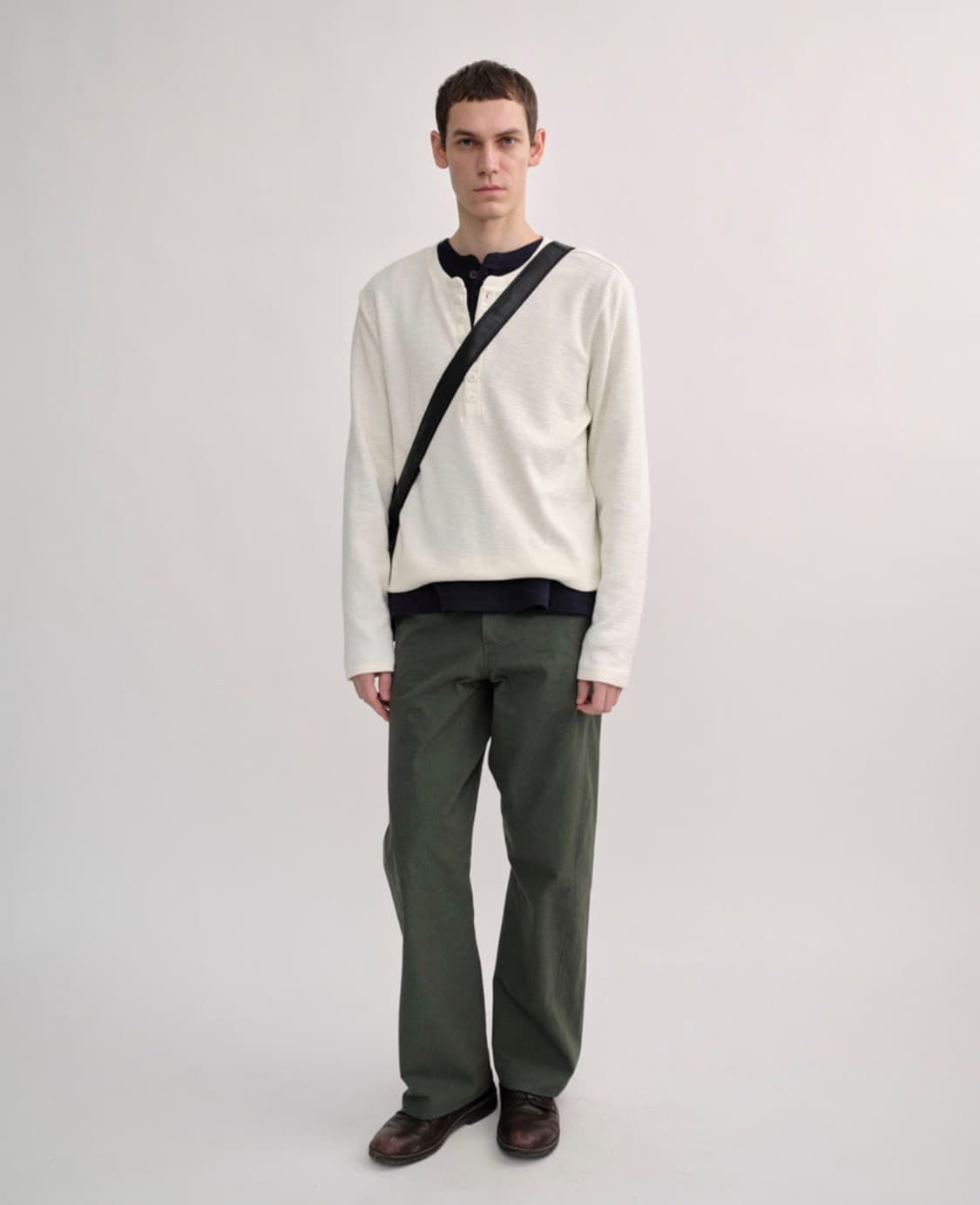 컬러컬러 /button henley neck(ivory) 상품이미지3
