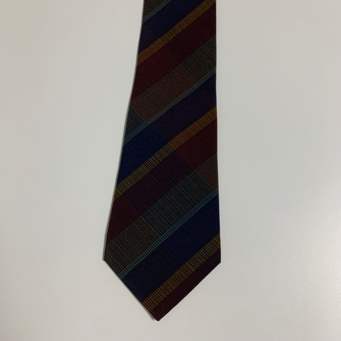 랑방(LANVIN) 레지멘탈 명품 정장넥타이 클래식룩 코디 A+등급 상품이미지9