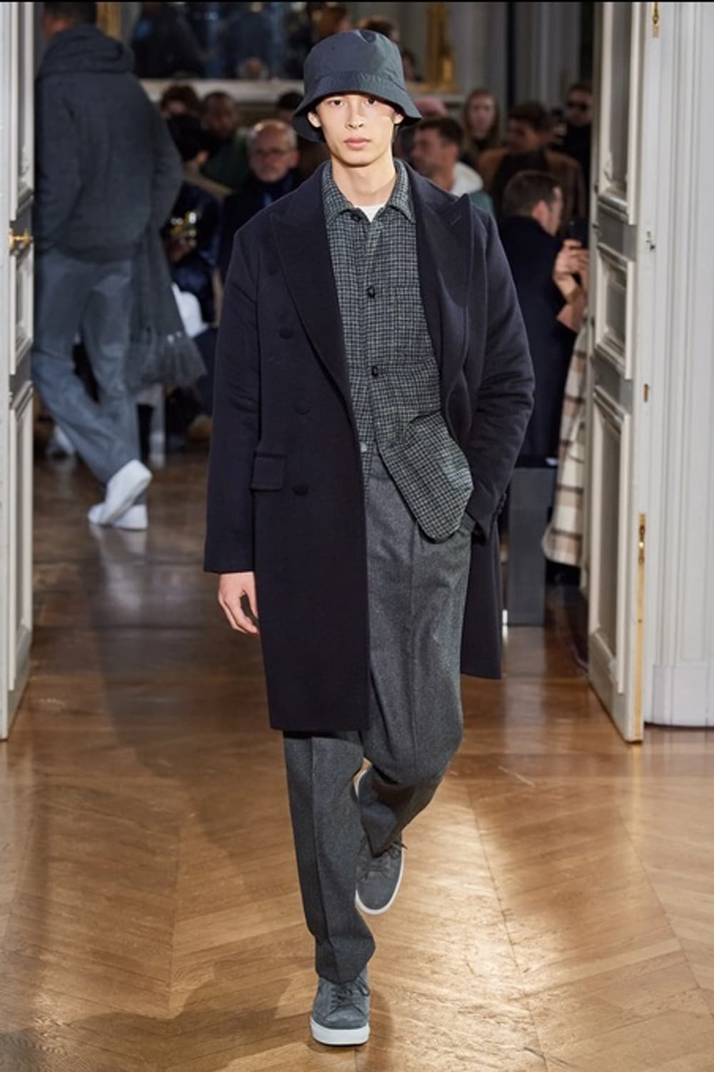 커스텀멜로우 더블코트 다크네이비 상품이미지1