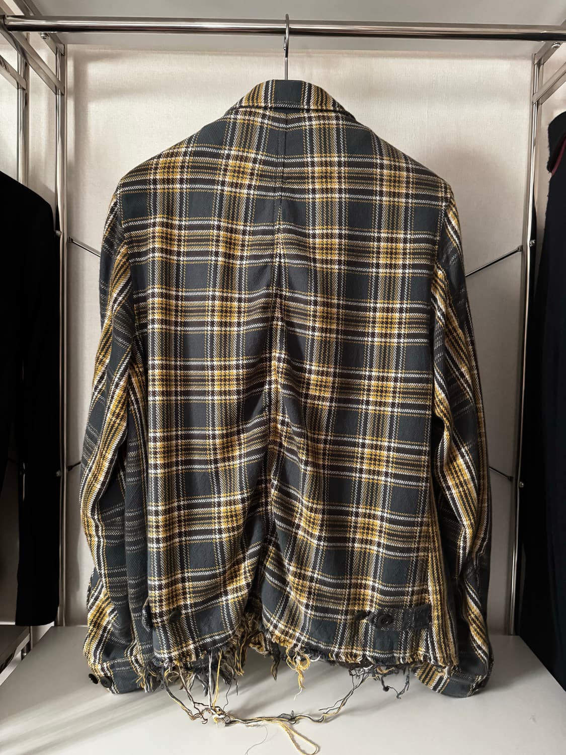 undercover destroyed shirring jacket 상품이미지3