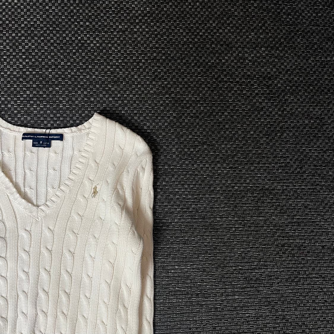 폴로랄프로렌 골드포니 아이보리 브이넥 케이블 니트 S 상품이미지3