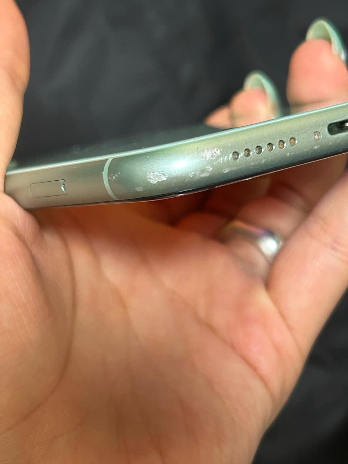 아이폰11 64기가 그린 액정파손  상품이미지6