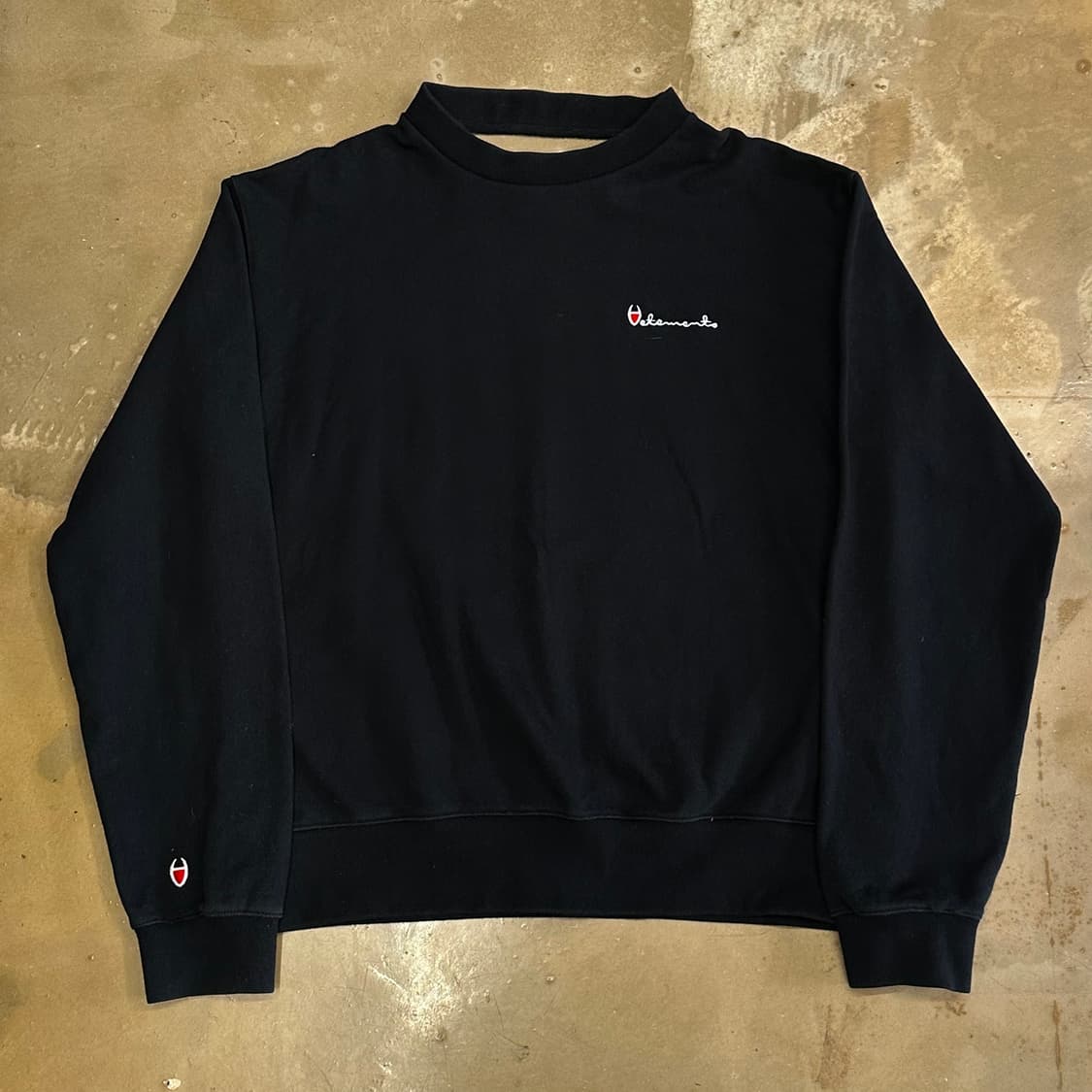 베트멍 X 챔피온 메탈로고 맨투맨 상품이미지2