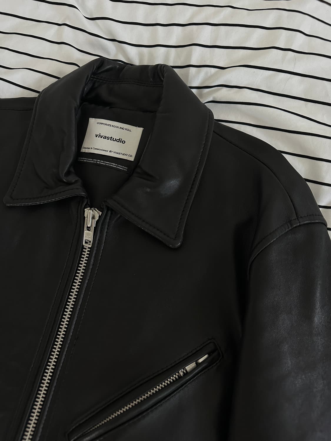 비바스튜디오 SINGLE RIDERS JACKET JS [BLACK] 상품이미지2