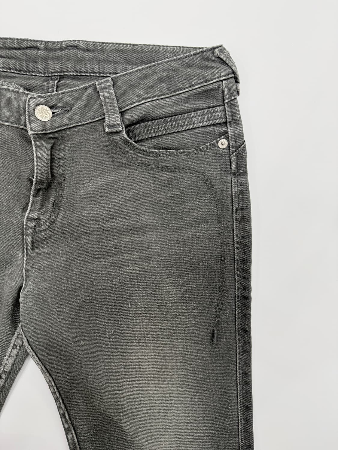 빈티지 그레이 자수 포인트 로우라이즈 부츠컷 데님 팬츠 상품이미지4