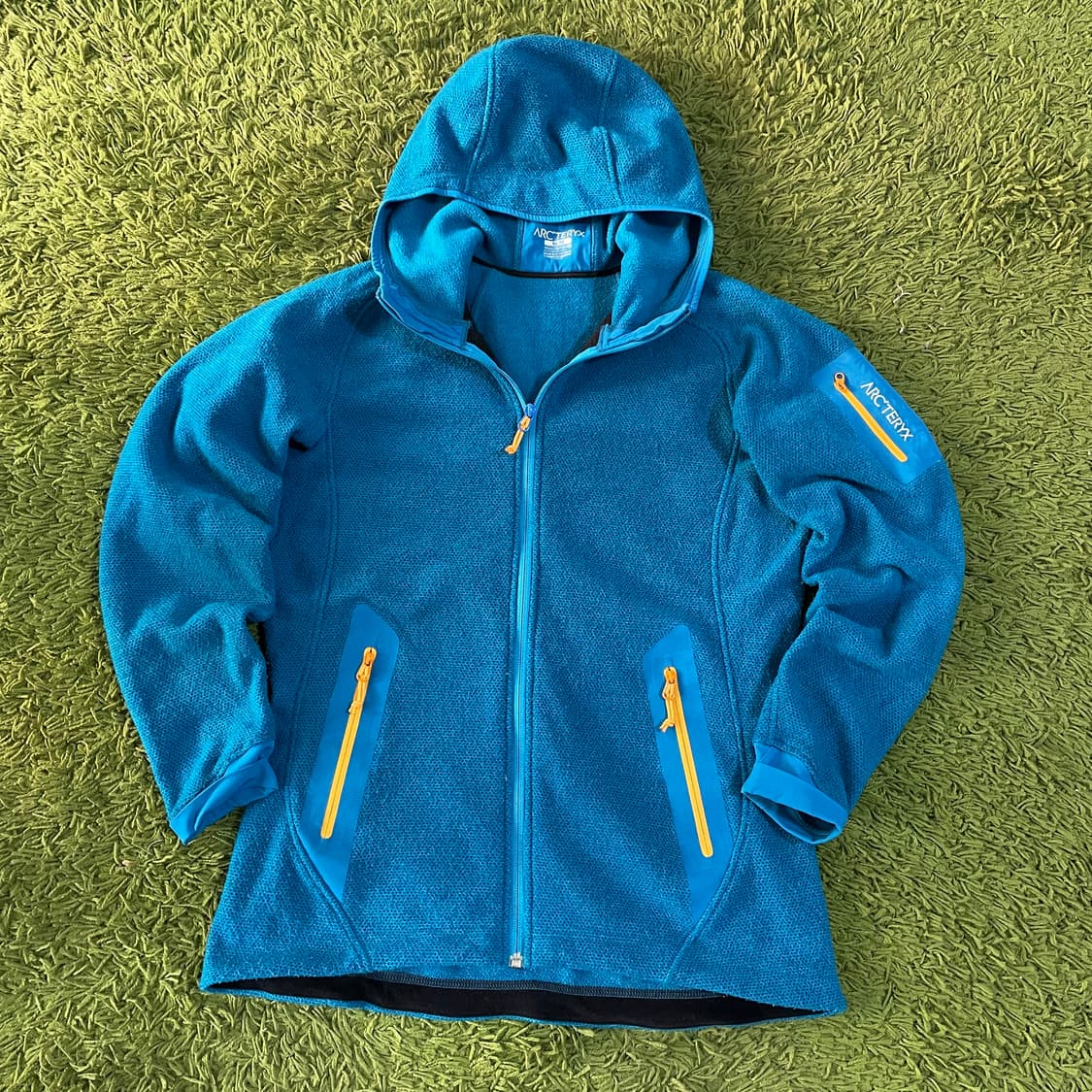 아크테릭스 집업 상품이미지2