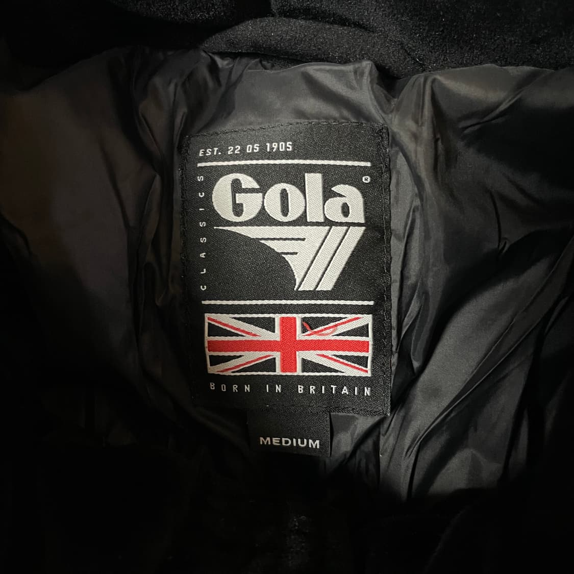 골라 블랙 스웨이드 빅로고 패딩 M 상품이미지4