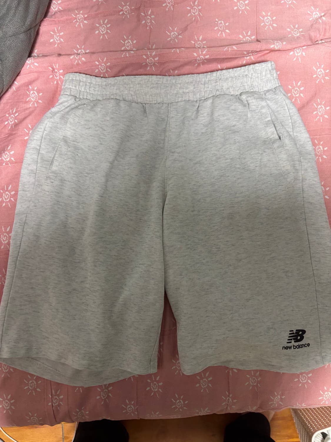 뉴발란스 반바지 M사이즈 새상품급 판매 상품이미지4