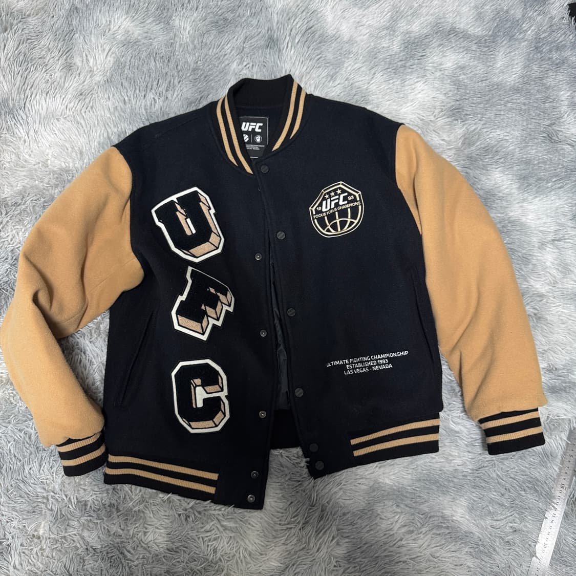 UFC 바시티 자켓 100사이즈 상품이미지3
