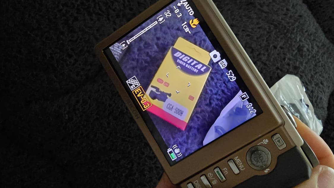 리코 R10 디카 판매합니다 상품이미지5