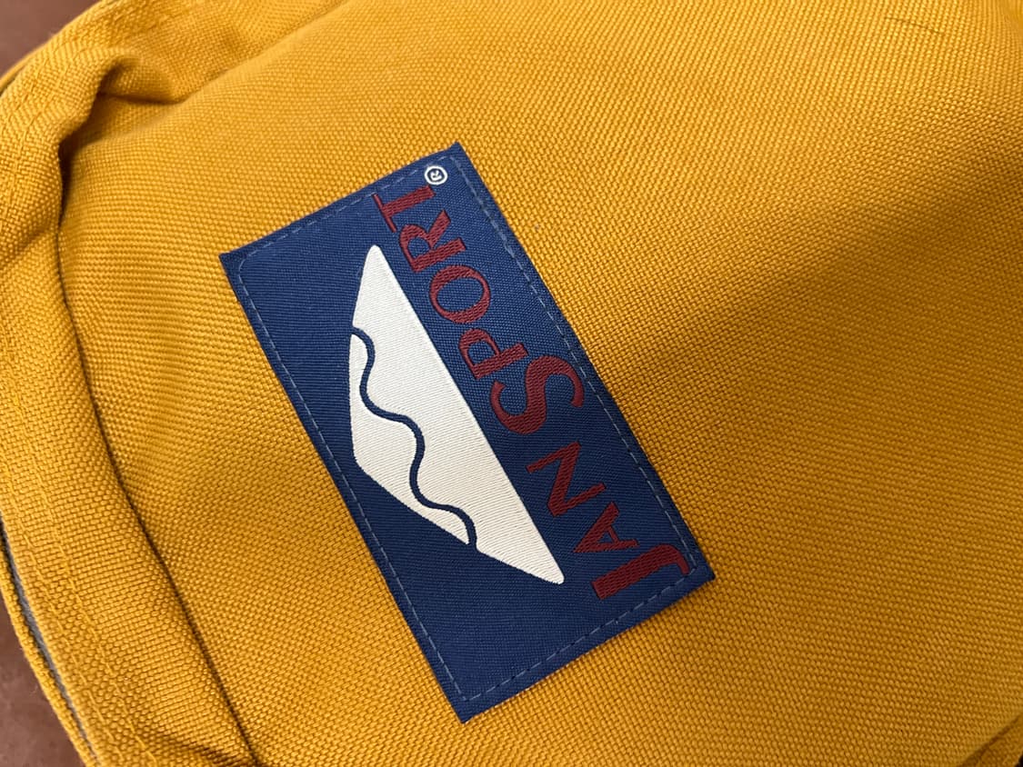 잔스포츠 머스타드 백팩  상품이미지5