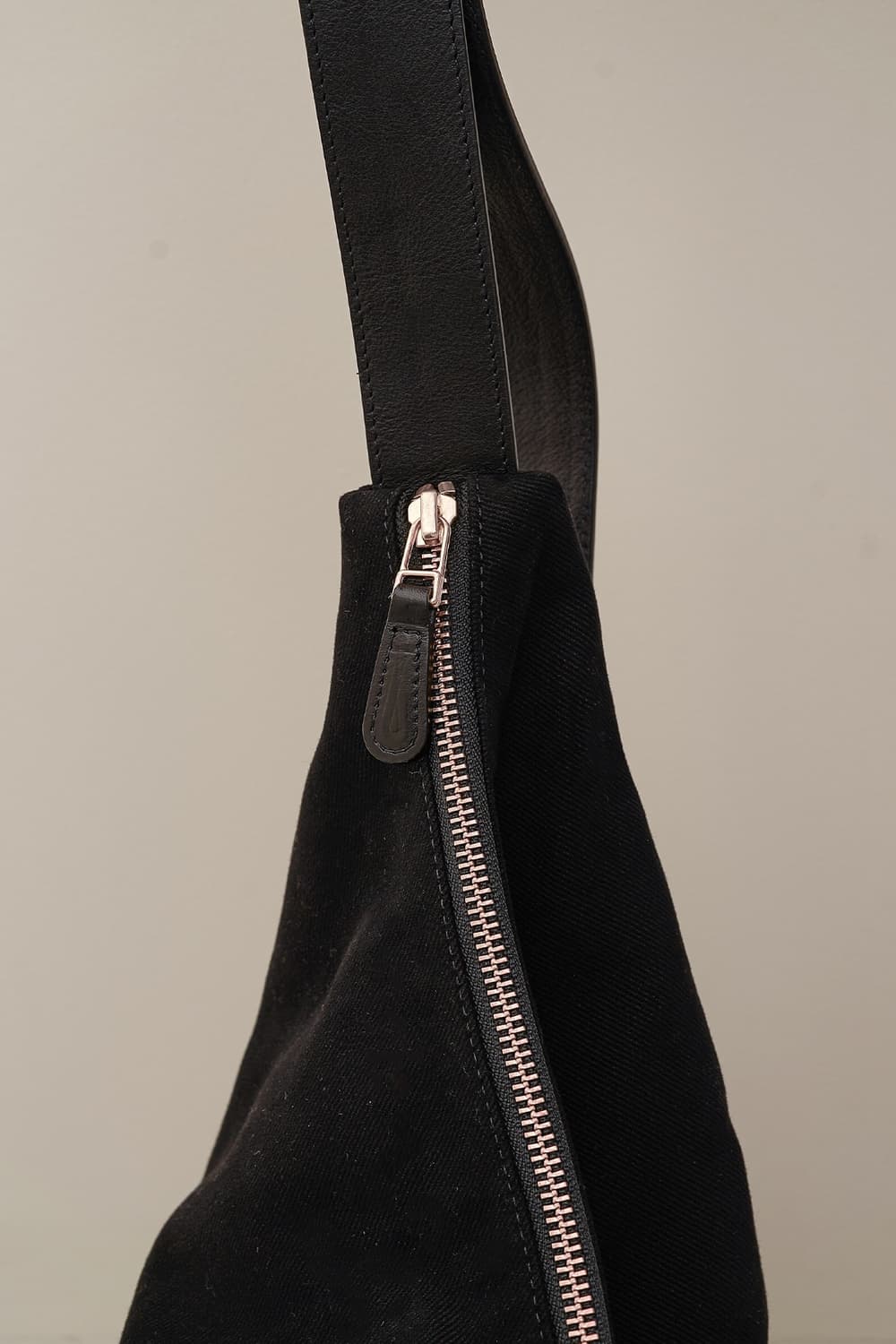 [새상품] 서피스에디션 레더 크로스 백 상품이미지5